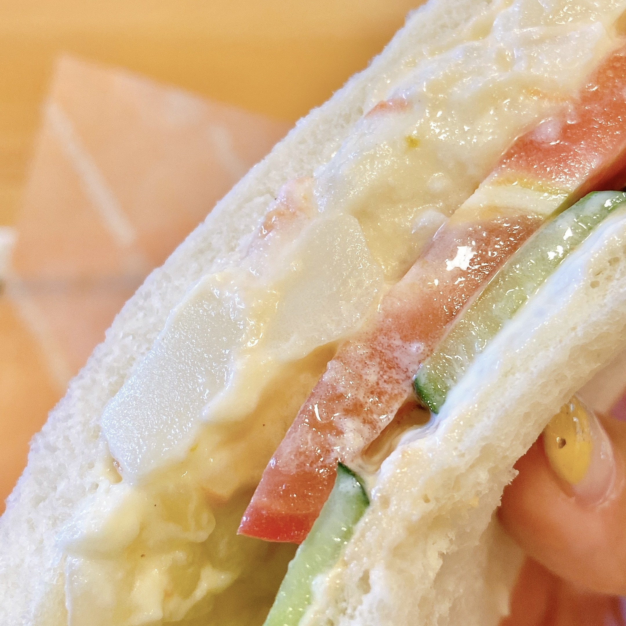 コメダのおすすめガッツリフード「ポテサラサンド」