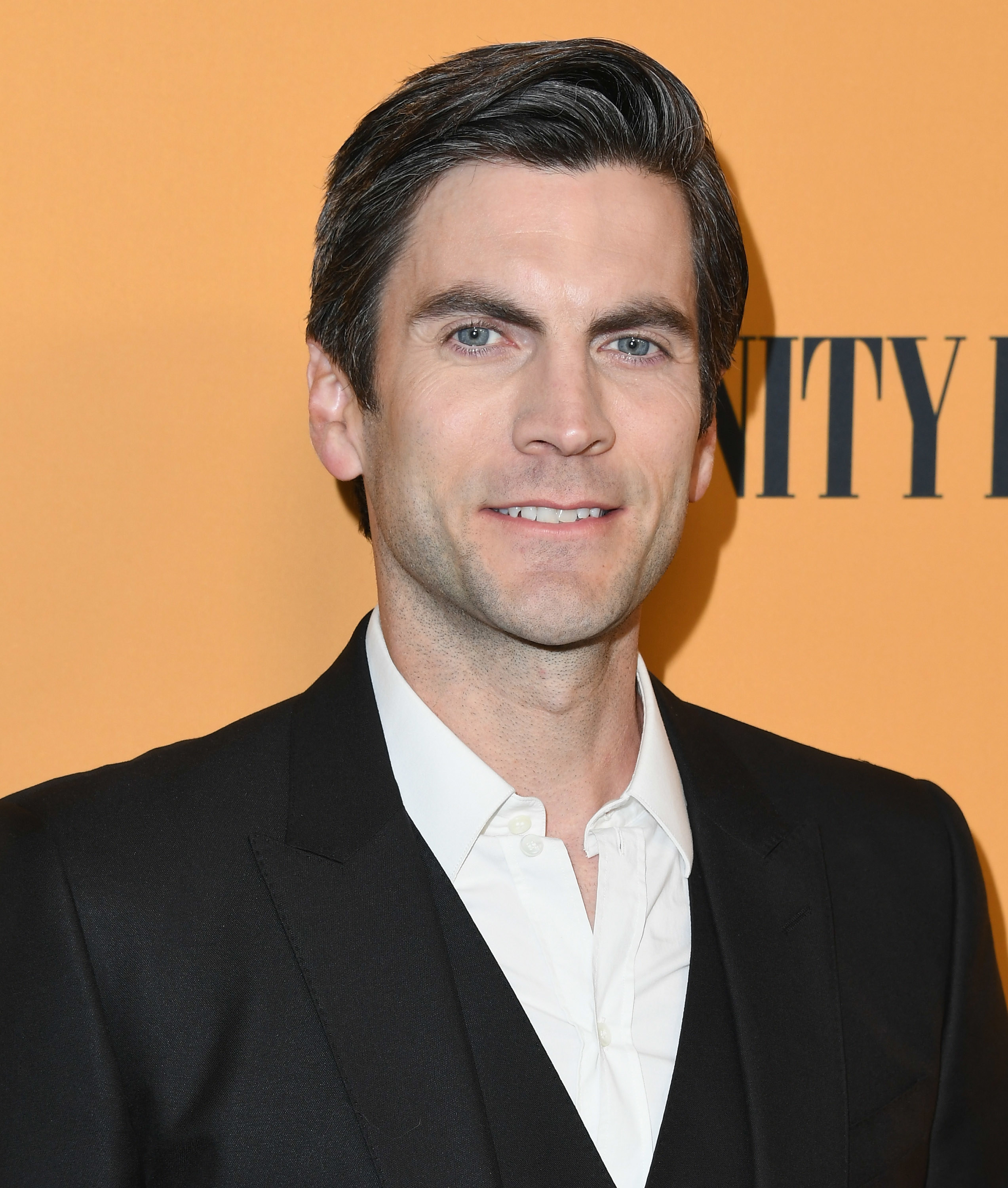 Wes Bentley Kicked Bear In The Face And Broke His Foot - 32