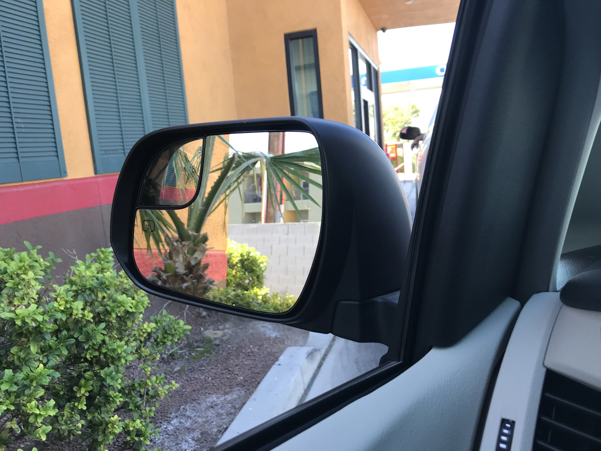 closeup of the side car mirror