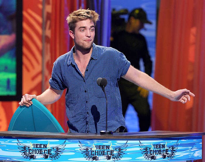 Robert Pattinson at the 2010 Teen Choice Awards