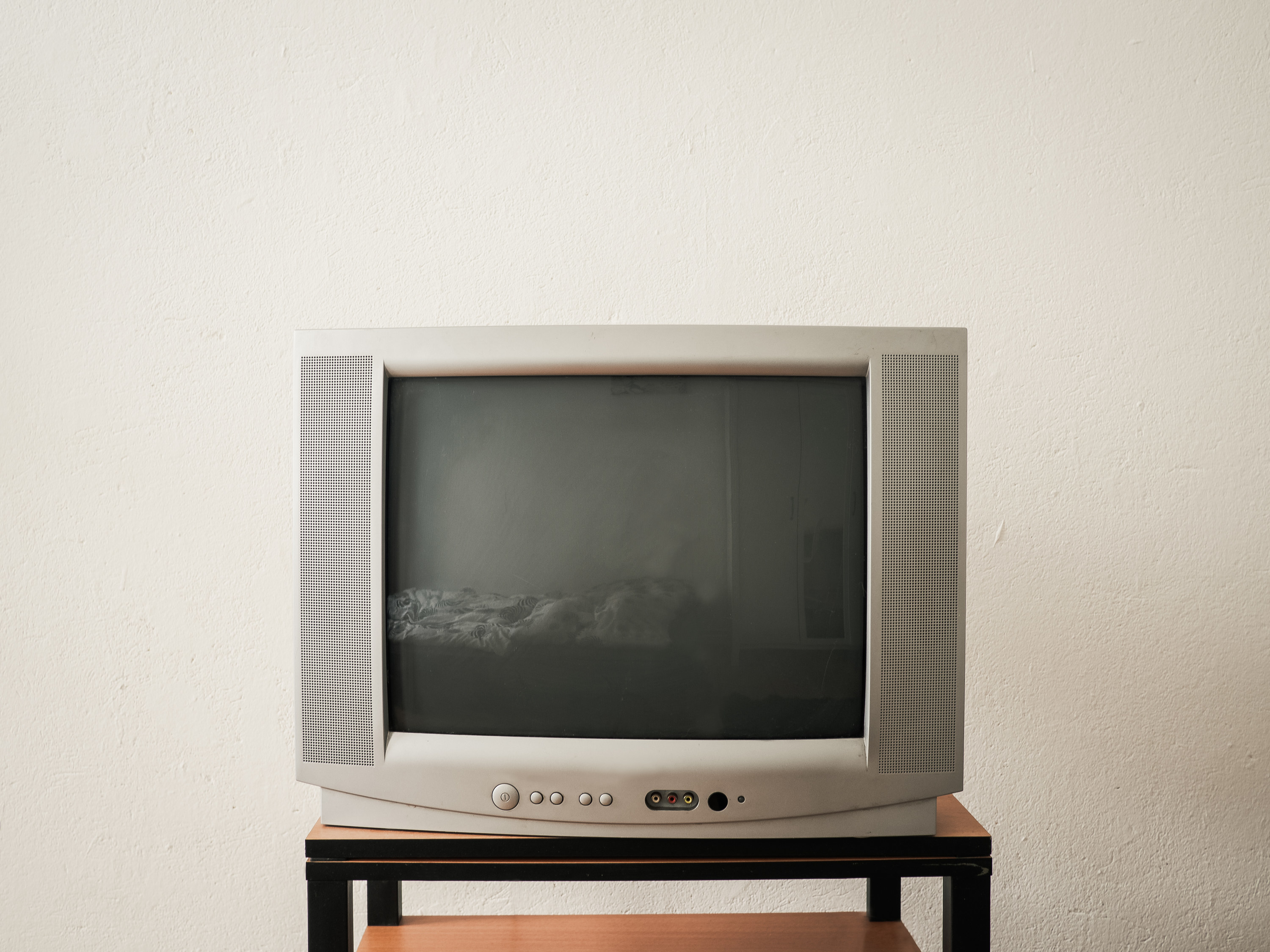 a retro tv