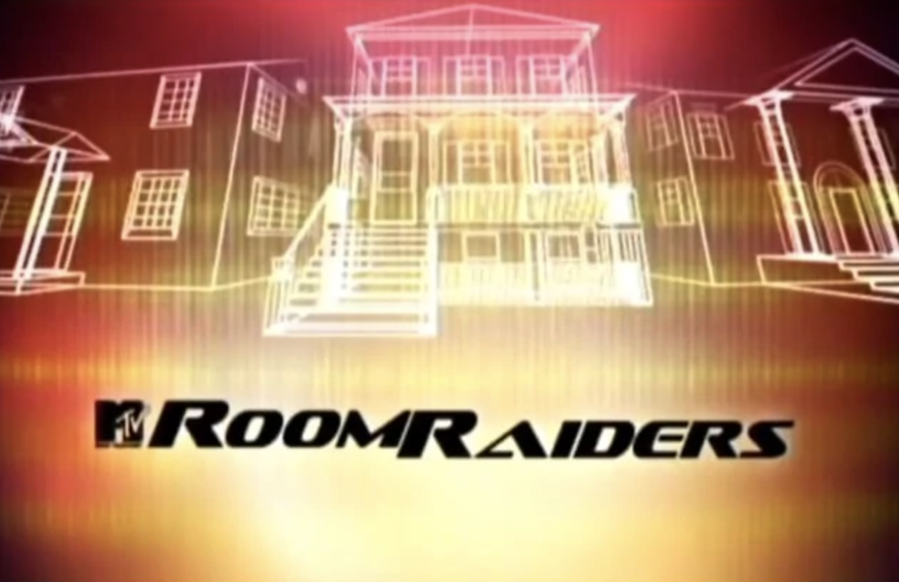 Room Raiders logo