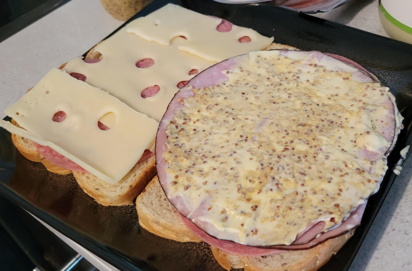 An opened sandwich