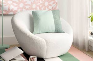 white sherpa accent chair
