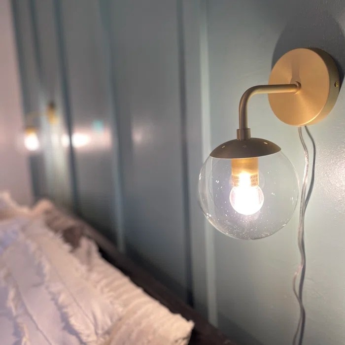 Reviewer&#x27;s photo of the sconce
