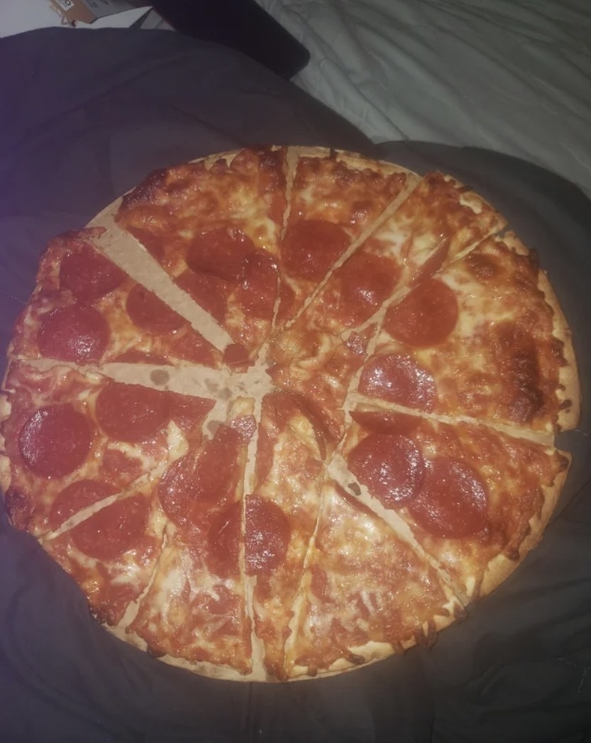pizza cut in uneven triangles