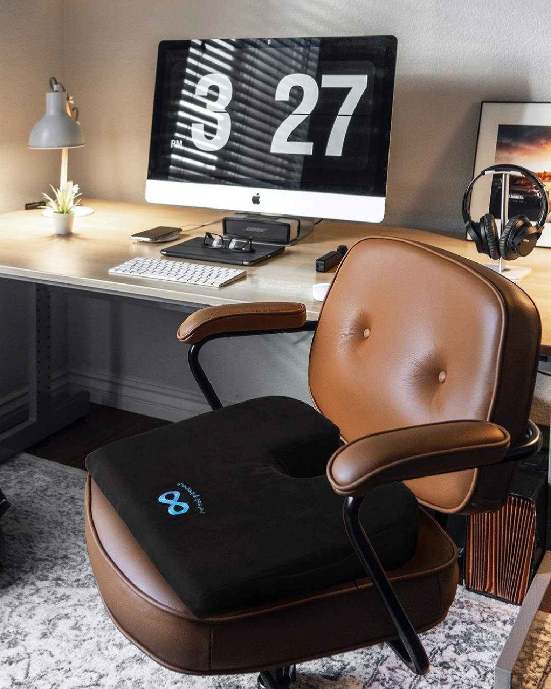 the cushion on an office chair in a home office
