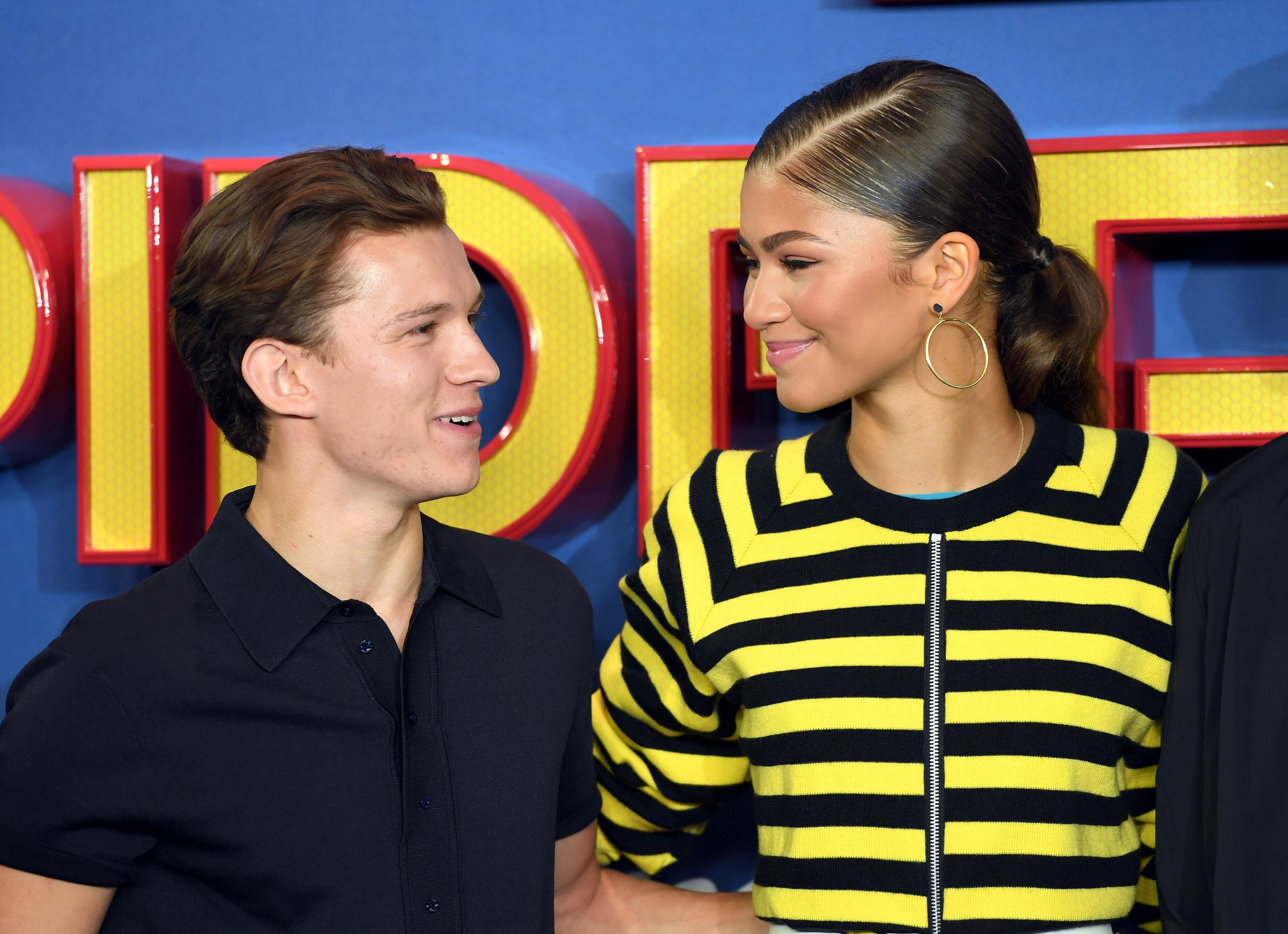 Zendaya shuts down Tom Holland engagement rumor in disbelief - Los