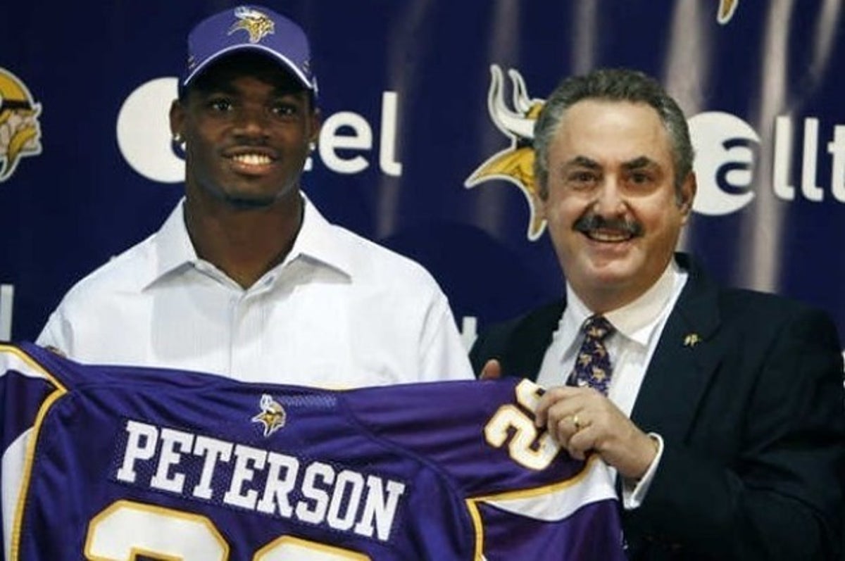 Vikings running back Adrian Peterson compares NFL owners' treatment of  players to 'modern-day slavery' in an online interview – Twin Cities