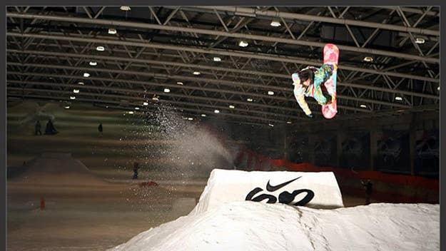 Check out Beijing's brand new all-season snowboard park!
