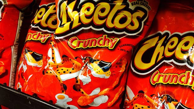 If you don't have your kitchen adequately stocked with some of the 25 Greatest Stoner Snack Foods of All Time, you're seriously missing out.