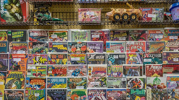 These are the 25 comic books you need to ready before you die, from classic superhero books to politically-charged thrillers.