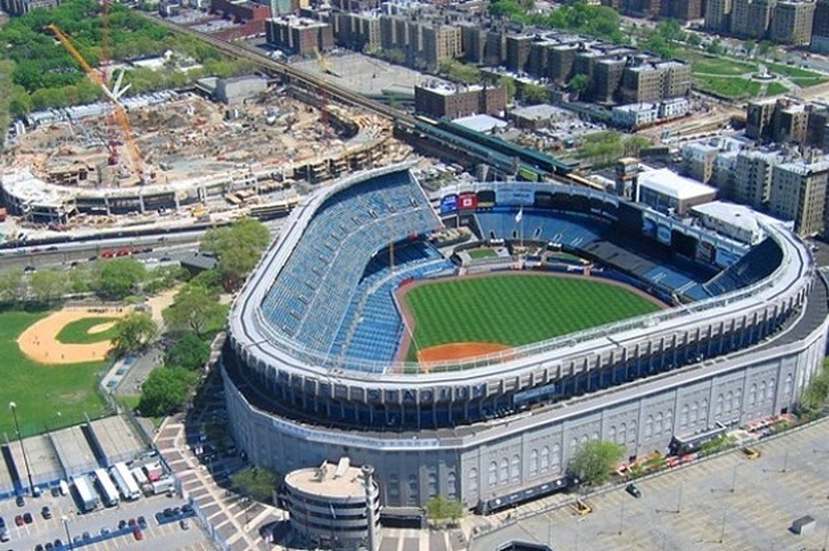 Would You Believe The Yankees Fans Who Did It In Stadium Bathroom Were  Pretty Drunk? - Gothamist