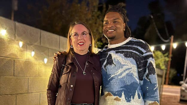 Jamal Hinton and “Grandma” Wanda Dench have spent Thanksgiving together for the seventh consecutive year after their accidental text exchange in 2016.
