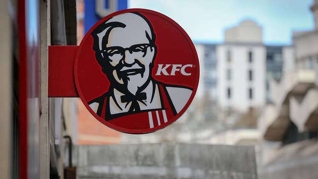 KFC has issued an apology for sending an alert via its mobile app to German customers on Kristallnacht, which some consider the start of the Holocaust.