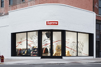 Photograph of new Supreme Chicago store