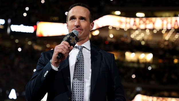 PointsBet Sportsbook sent the internet into a frenzy on Friday after sharing a video in which it appeared that Drew Brees had been struck by lightning.