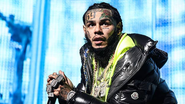 6ix9ine took to social media Friday to shut down a report that he was attacked at a nightclub in Dubai. According to 6ix9ine, the DJ in question "got smoked."