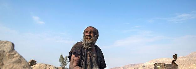 World's dirtiest man' dies at 94, a few months after bathing for first time  in decades