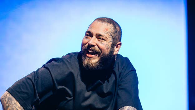Four months after becoming a father, Post Malone delivered an on-stage gender reveal for a pair of fans during a recent stop on his Twelve Carat Tour.