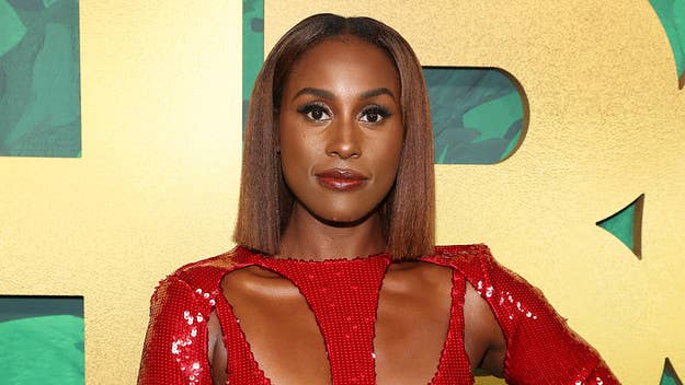 Issa Rae criticized Hollywood for protecting offenders, pointing out the controversies involving Ezra Miller, who has been arrested multiple times this year.