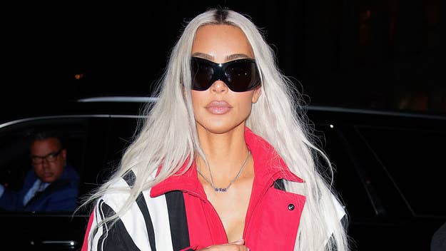 Kim Kardashian put her fashion critics on blast in a new episode of 'The Kardashians,' revealing one of her outfits that got a lot of hate was picked by Kanye.