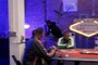 safaree throws chair poker game