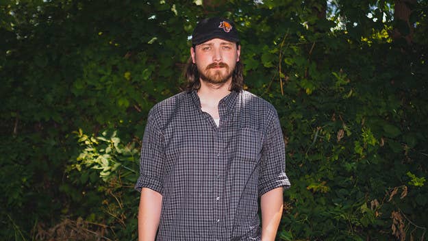 Montreal indie rock artist Ev Bird released his debut EP Puff Piece, a relaxing and summery collection of tracks with a feature from Detroit rapper Boldy James.