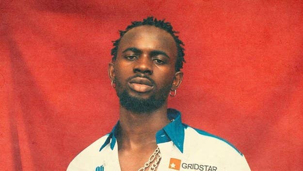 Fast-rising Ghanaian star Black Sherif is back with his brand new single, “Soja”. After taking the world by storm earlier this year with the viral hit
