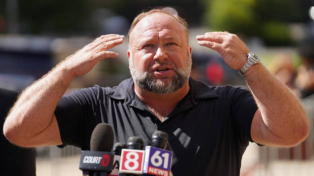 Far-right conspiracy theorist and InfoWars founder Alex Jones has been ordered to $965 million in damages to the families of Sandy Hook shooting victims.