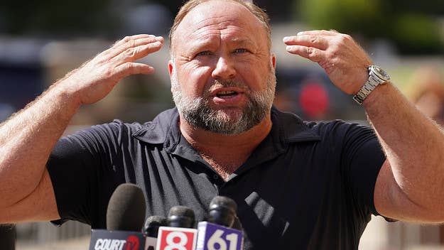 Far-right conspiracy theorist and InfoWars founder Alex Jones has been ordered to $965 million in damages to the families of Sandy Hook shooting victims.