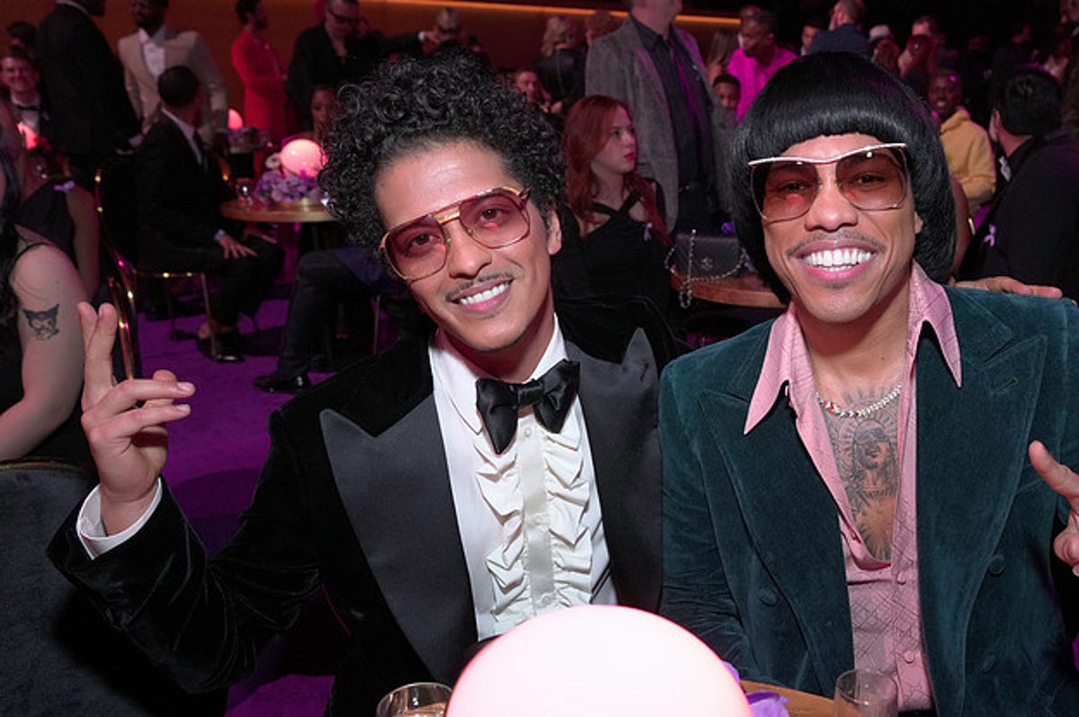 Bruno Mars Says He and Anderson .Paak Decided to 'Bow Out' of Submitting Silk Sonic Album for Grammys | Complex