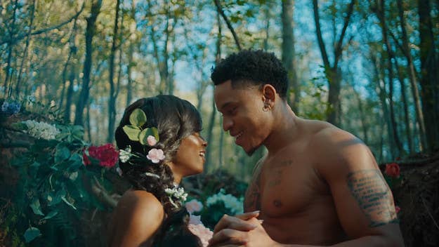Singer-songwriter Rotimi has returned with his catchy new track "Love Somebody," which is accompanied by a romantic video.