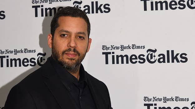 David Blaine will try to float across the Hudson River while holding balloons for his first live stunt in nearly a decade.