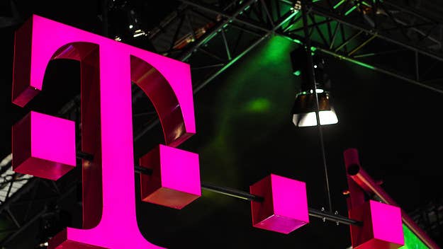 T-Mobile customers across the United States have been having difficulty making or receiving phone calls, reaching over 100,000 reports by mid-afternoon.