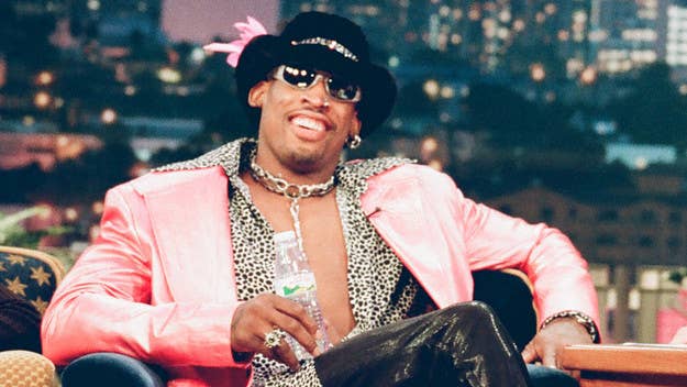 Following ESPN’s “The Last Dance”, here are 15 of the best Dennis Rodman outfits and fashion looks over the years.