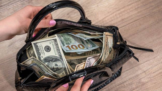 A Virginia family who came across a pair of bags filled with money totaling nearly $1 million while out on an afternoon drive has returned the cash.