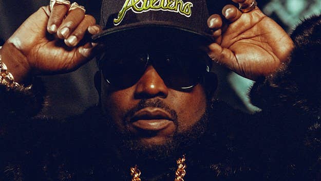 Big Boi premieres a new song and sits for an interview about new music, Future, Ludacris, and more. He also reveals an EarthGang collab is in the works.