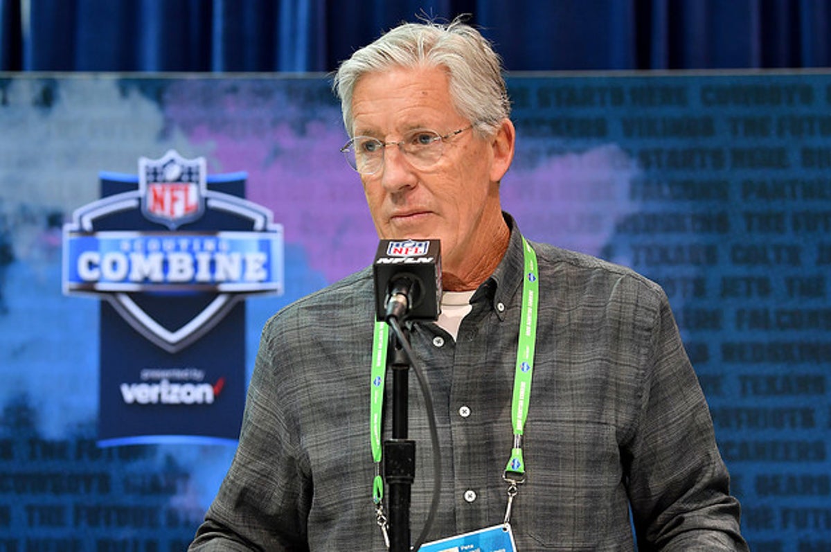 Kaepernick reached out to Seahawks, Pete Carroll says