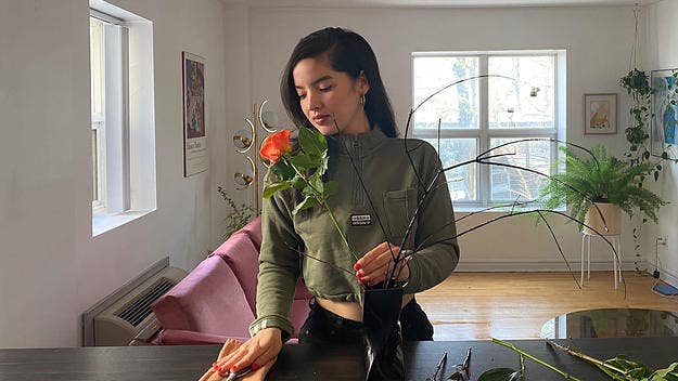 The brand has joined forces with Toronto-based studio Mitsu to teach you how to make an Ikebana flower arrangement with easily accessible items.