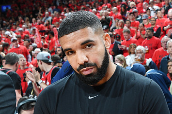 Drake Wearing Nike T Shirt