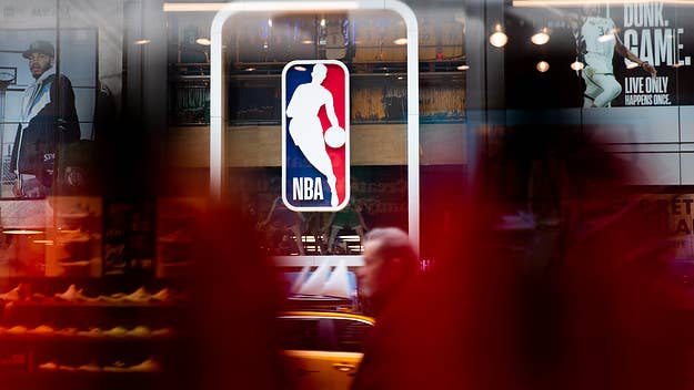 With many Americans self-isolating on account of the COVID-19 coronavirus pandemic, the NBA and NFL have offered hours of entertainment to fans for free.