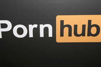 The Pornhub logo at the 2018 AVN Awards.