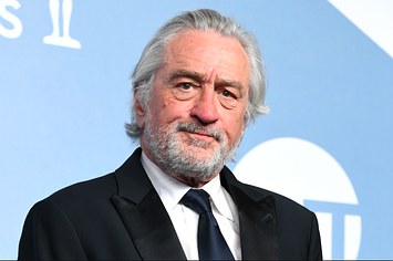 Robert De Niro poses at the 26th Annual Screen Actors Guild Awards