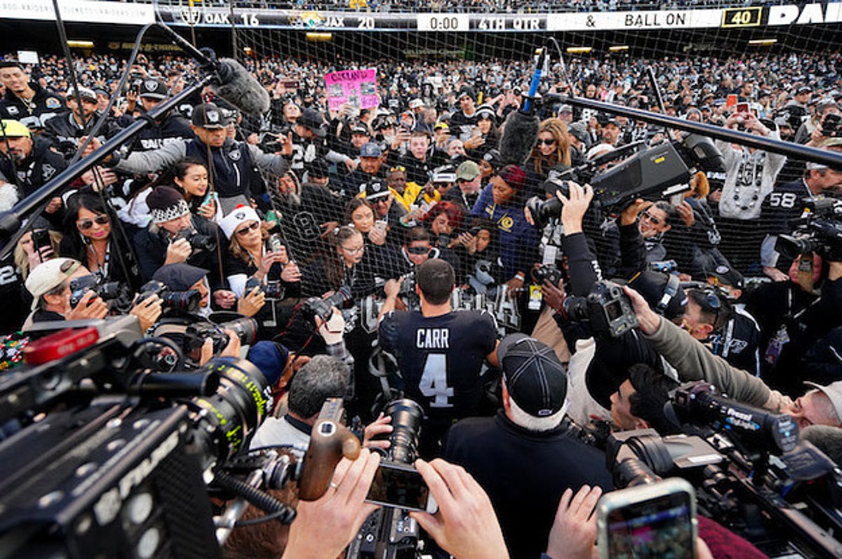 Last RAIDERS Game In OAKLAND 