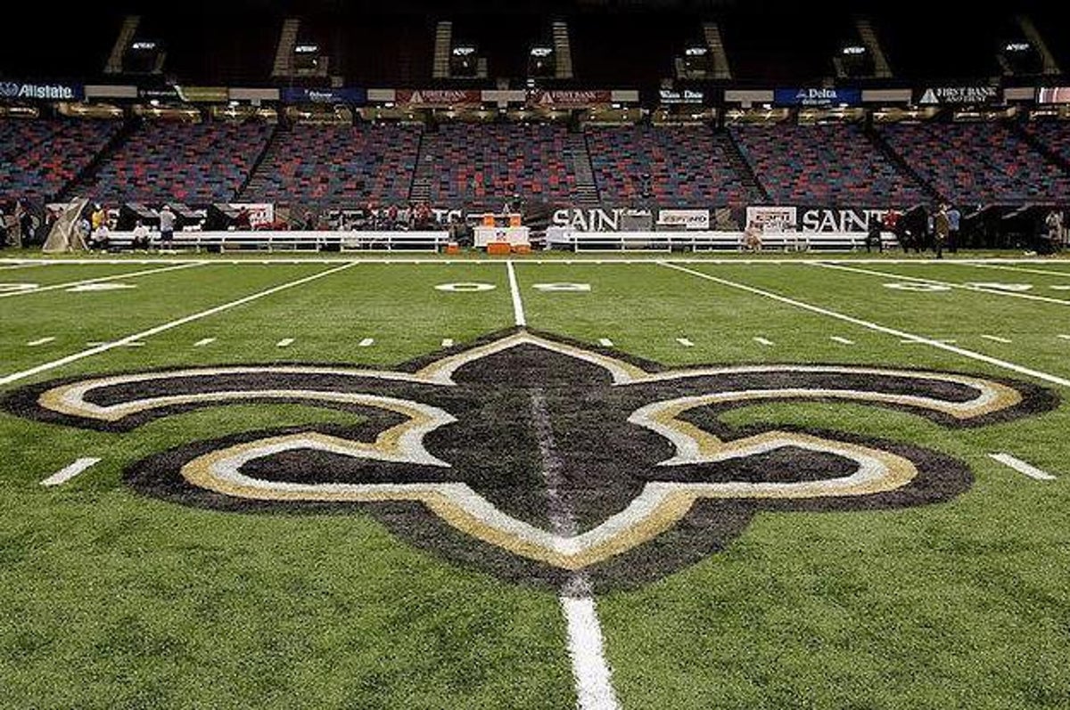 NFL's Saints fight to shield emails in Catholic abuse crisis