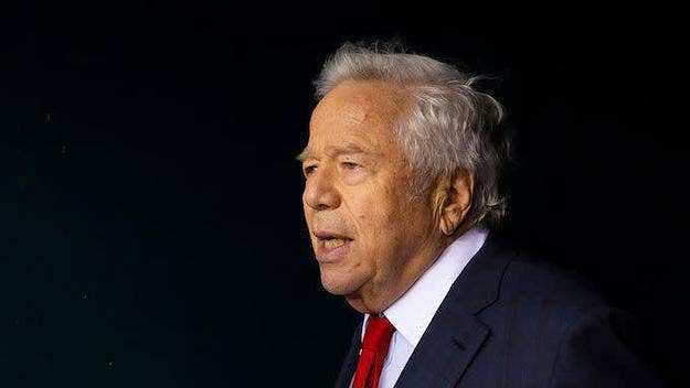 New England Patriots owner Robert Kraft may potentially have a felony charge on his hands if Florida prosecutors have their way.