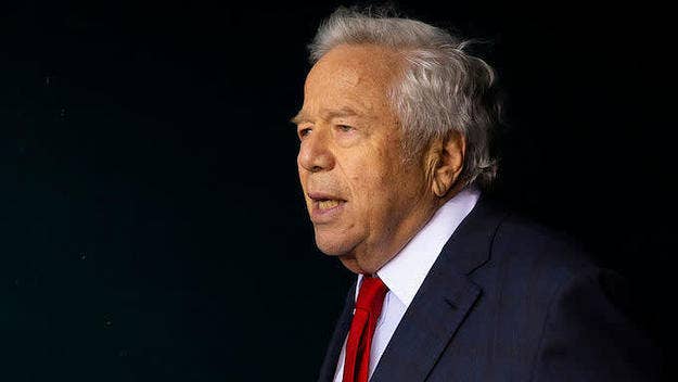 New England Patriots owner Robert Kraft may potentially have a felony charge on his hands if Florida prosecutors have their way.