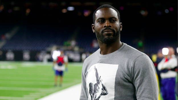 Michael Vick went to federal prison for dogfighting.