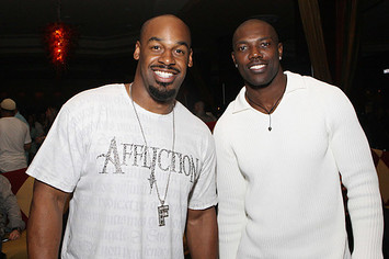 Donavan McNabb and Terrell Owens attend the Moves Magazine Annual Super Bowl Gala.